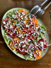 Load image into Gallery viewer, Heirloom Slicing Tomatoes
